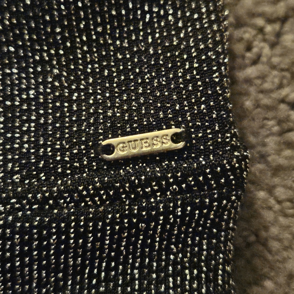 Guess Crop Top